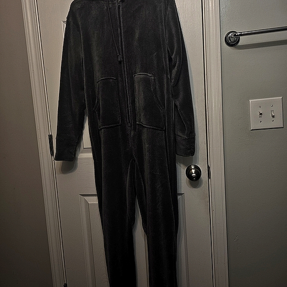 Gray Full Length Robe - Picture 2 of 3